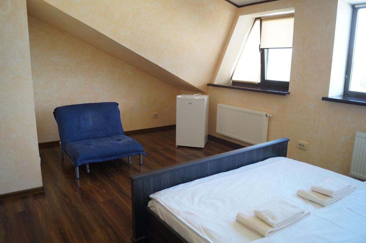 Rosinka Motel Ukrainka Ngoại thất bức ảnh