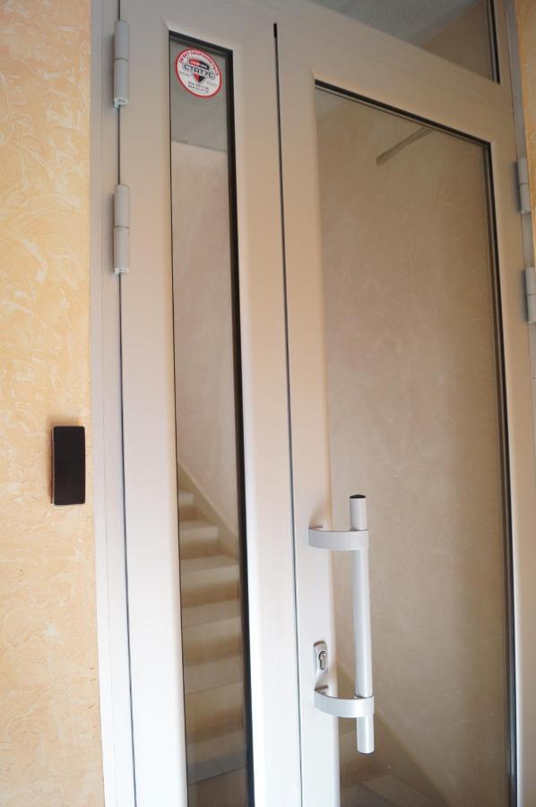 Rosinka Motel Ukrainka Ngoại thất bức ảnh